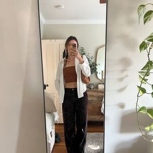 Meet your Posher, Hilary